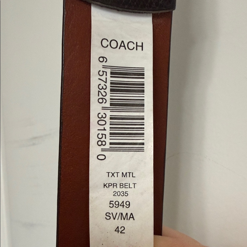 Coach Brown Leather Belt Size 42 NWT - Picture 7 of 7